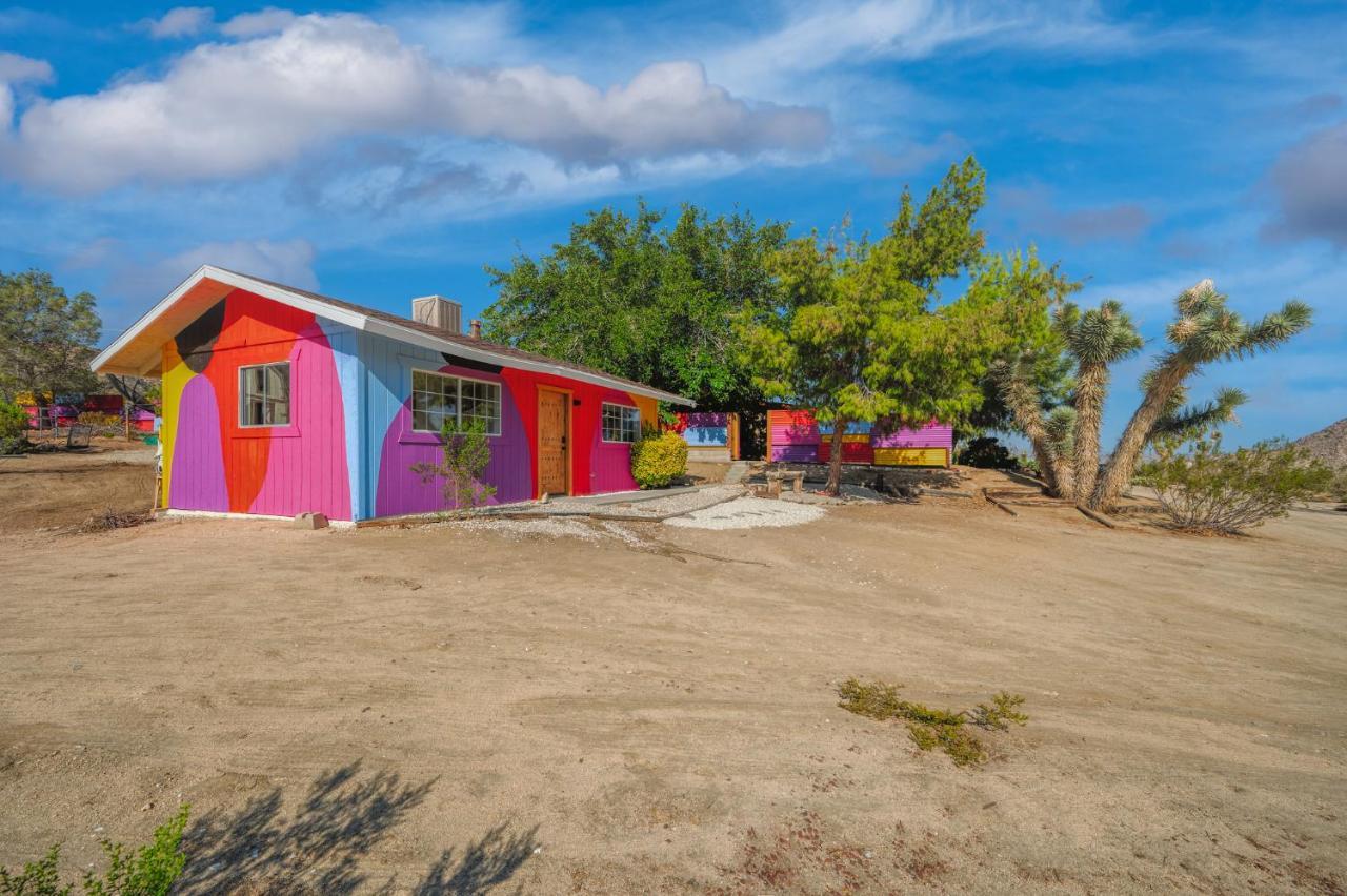 @ Marbella Lane - Rainbow House Glampers Paradise Joshua Tree Exterior photo